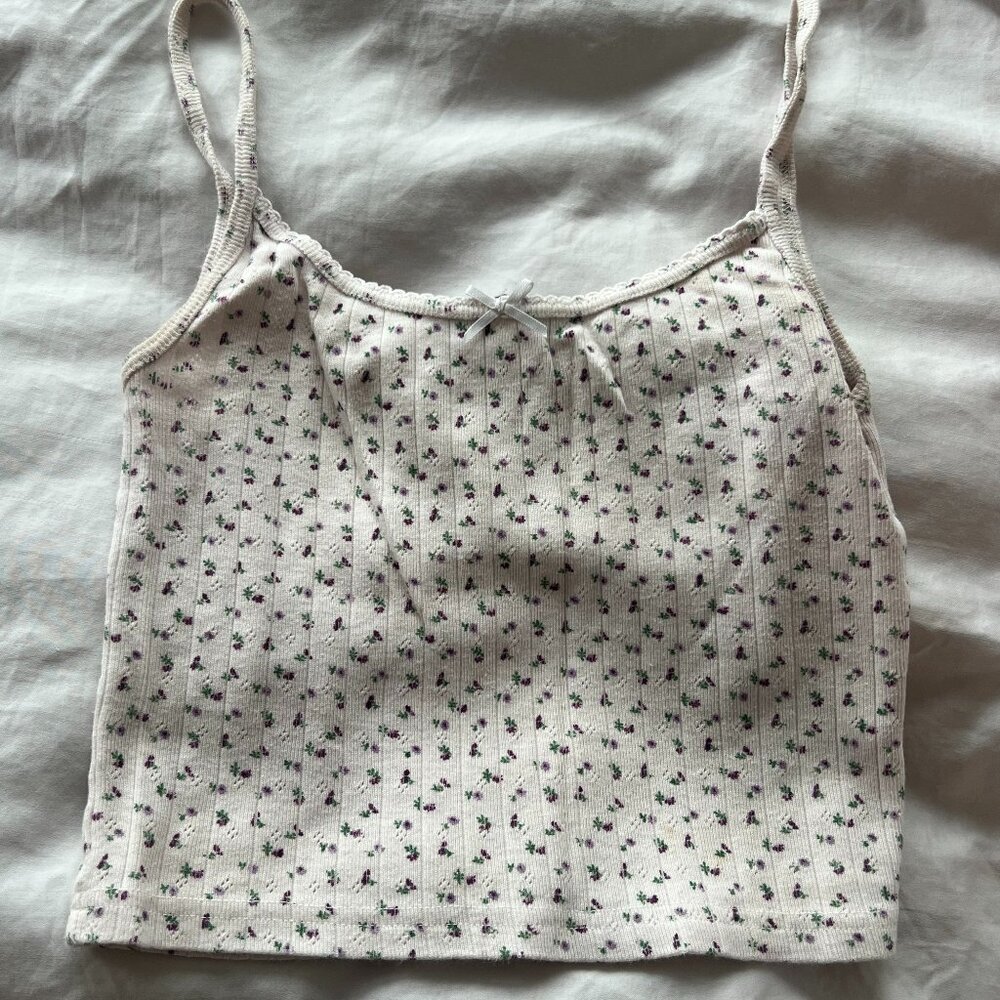 Brandy Melville light pink floral top with a bow. Perfect condition no flaws.